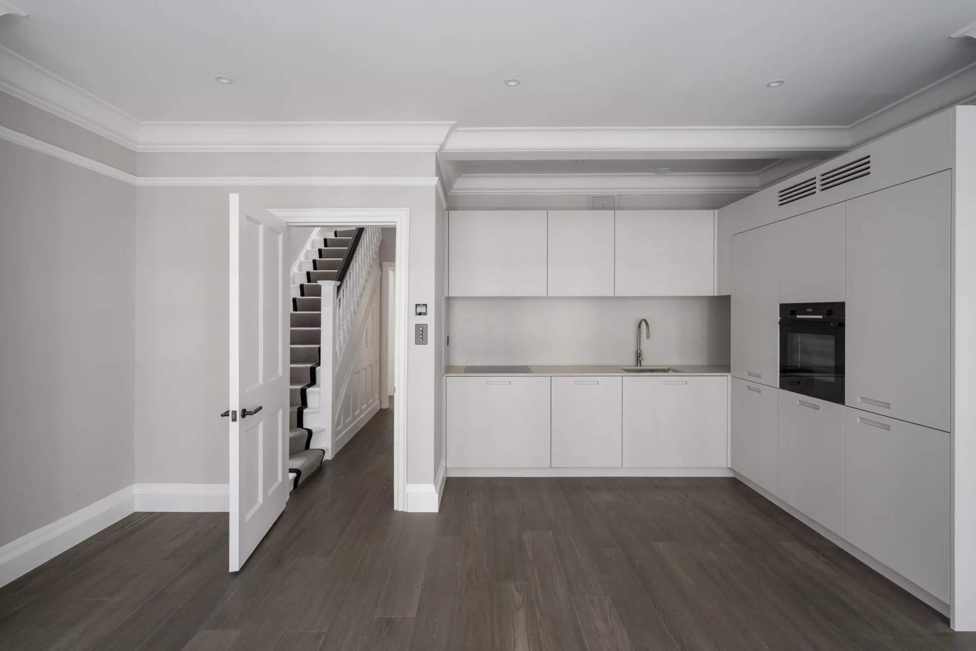 London  - Duplex 2 Bedrooms - picture 3