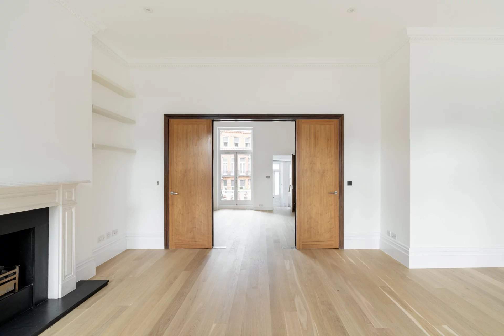 London  - Apartment 2 Bedrooms - picture 8