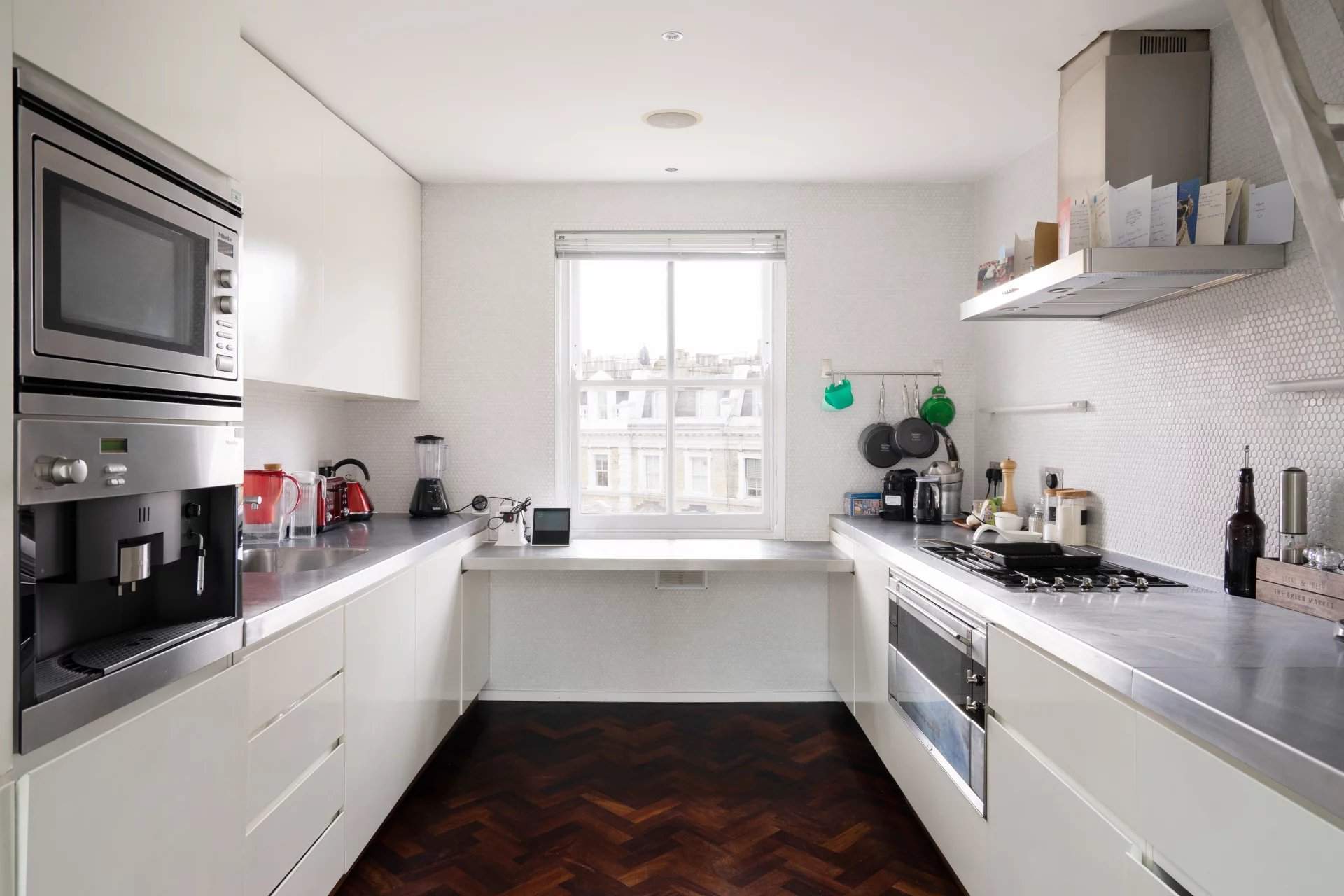 London  - Apartment 3 Bedrooms - picture 6