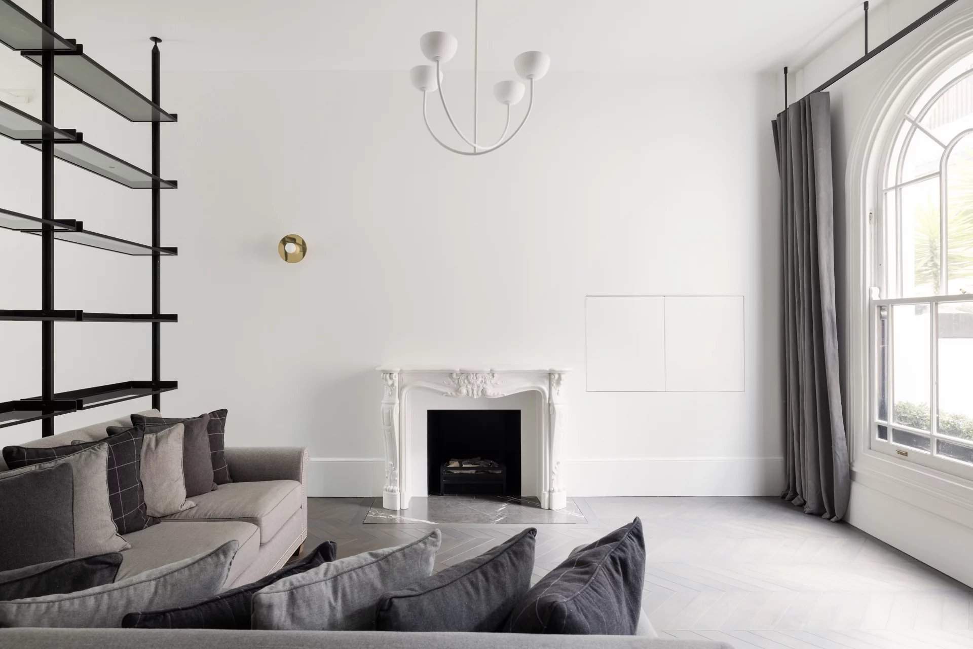 London  - Townhouse 3 Bedrooms - picture 1