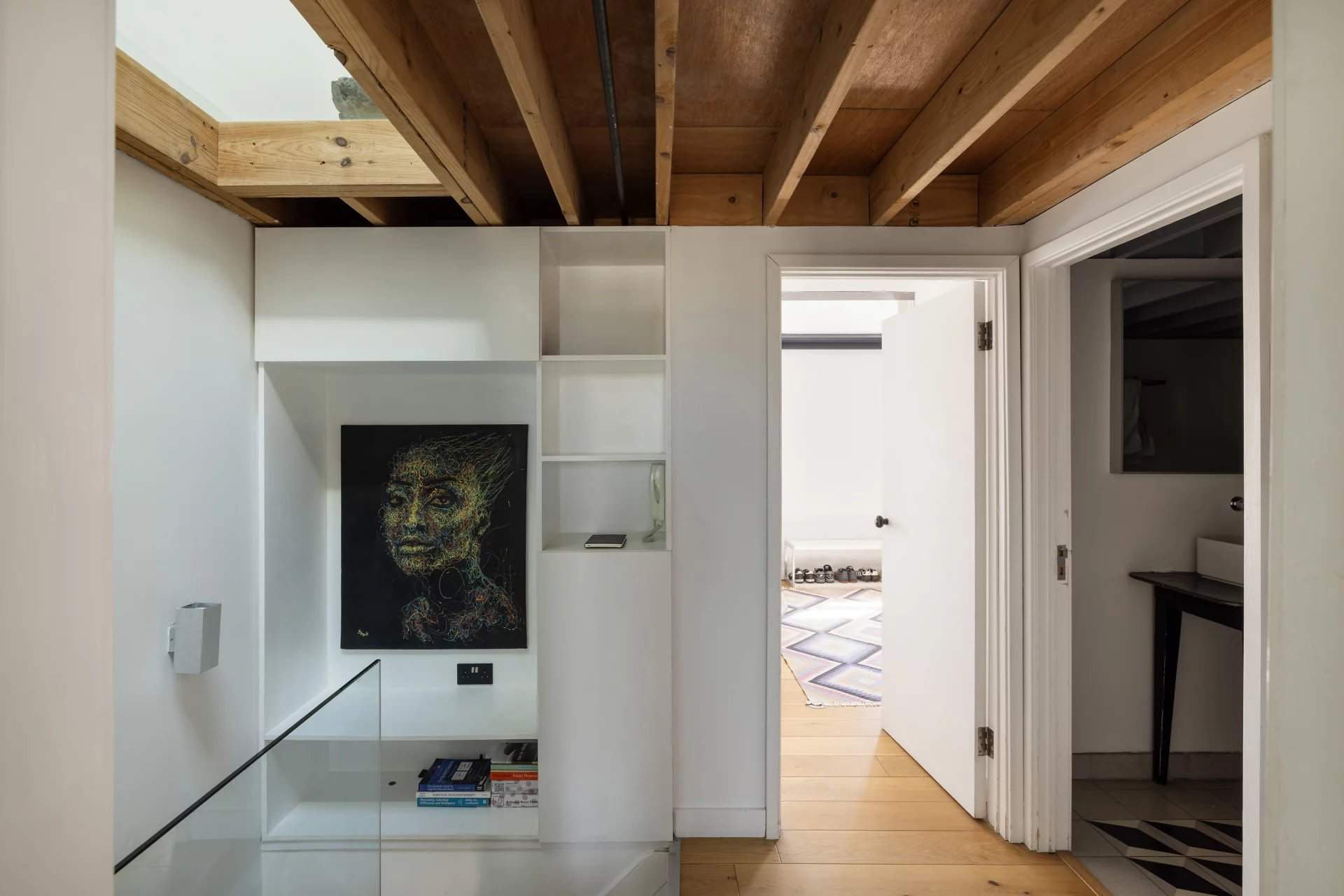 London  - Apartment 2 Bedrooms - picture 12