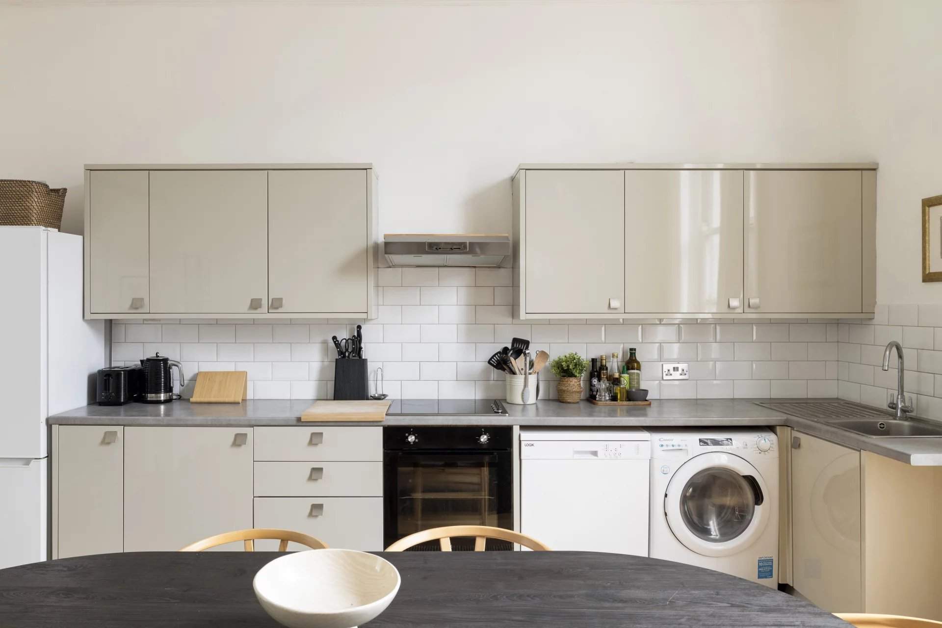 London  - Apartment 2 Bedrooms - picture 5