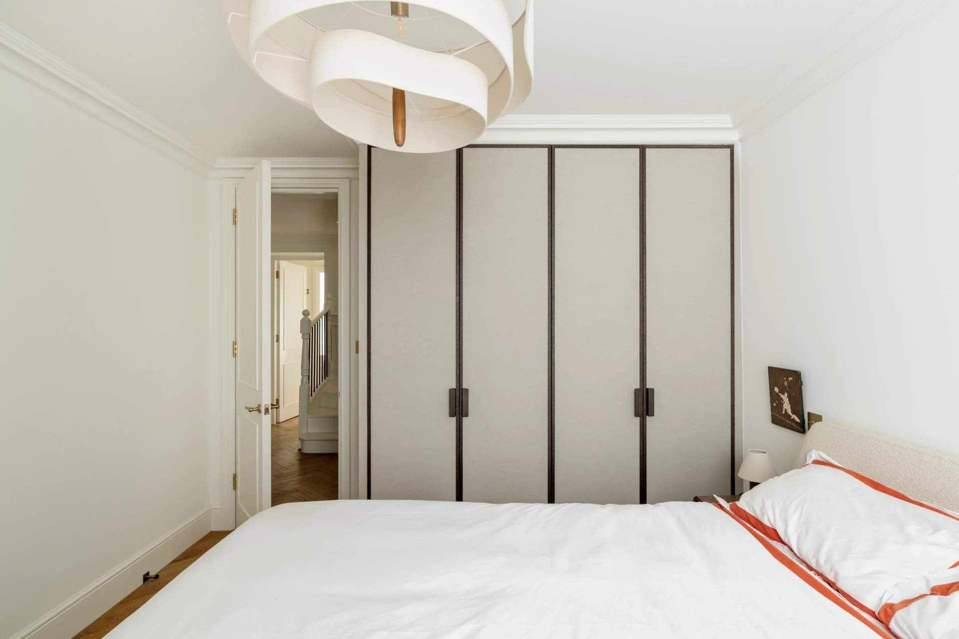 London  - Apartment 4 Bedrooms - picture 13