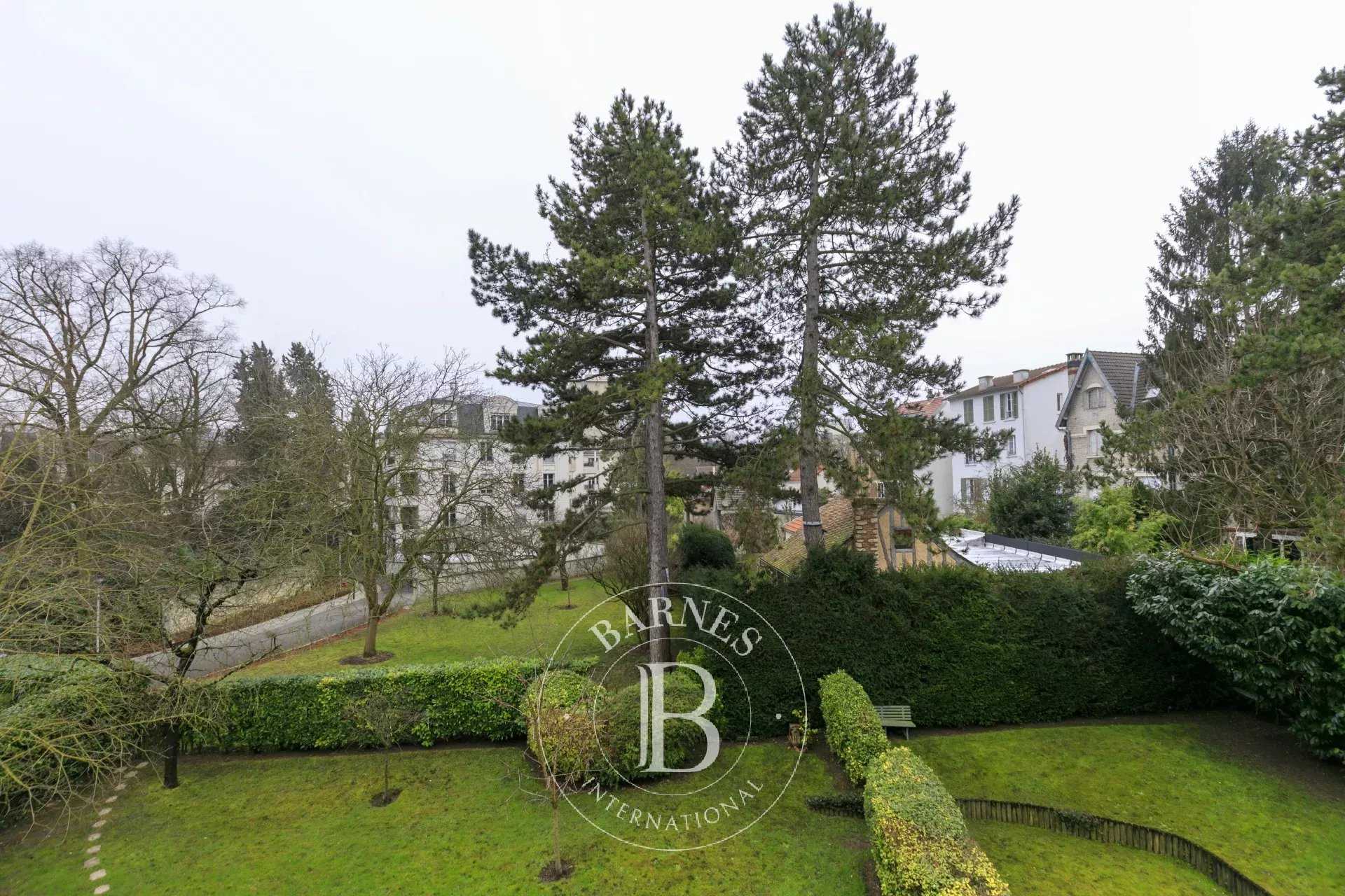 Saint-Cloud  - Apartment 