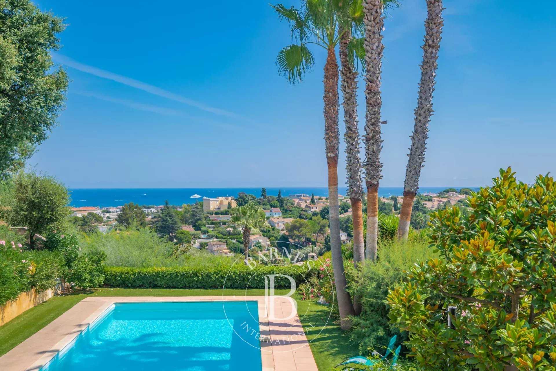 Maison Antibes  -  ref 85148987 (picture 1)