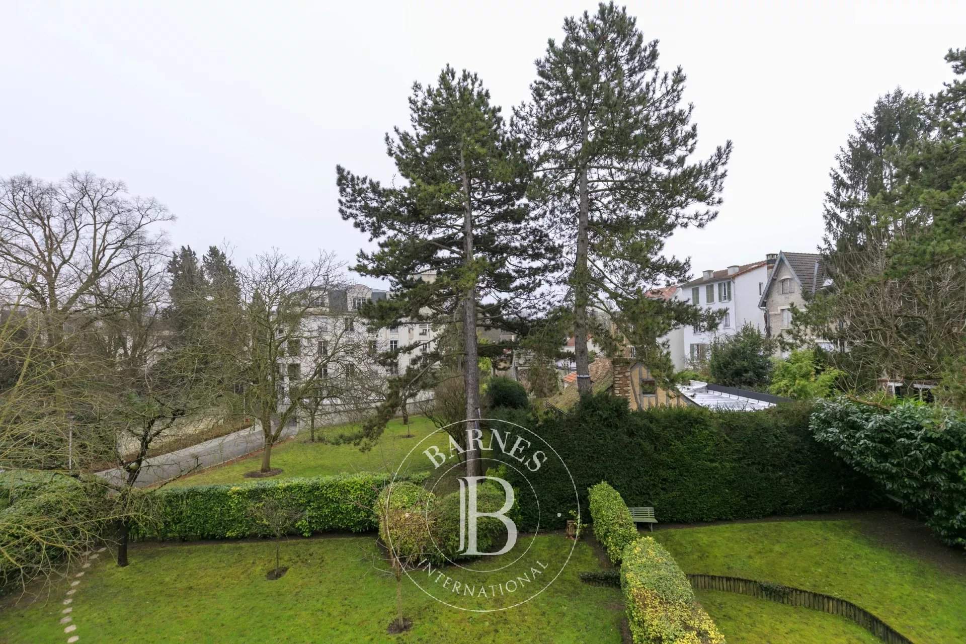 Saint-Cloud  - Apartment  - picture 3