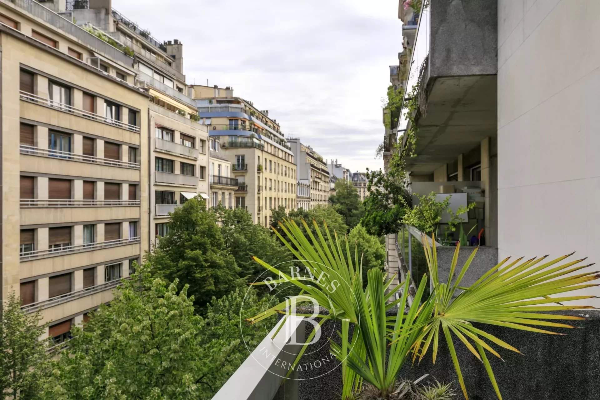 Paris  - Appartement 4 Pièces 2 Chambres - picture 2