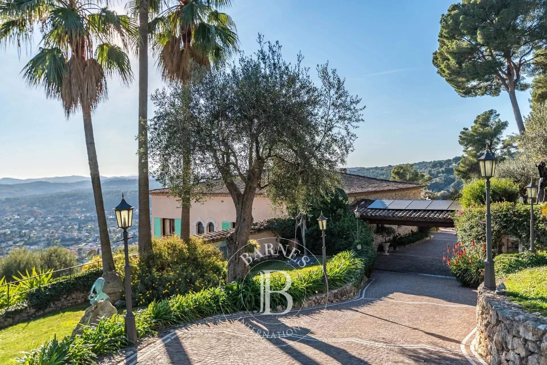 Saint-Paul-de-Vence  - Property 7 Bedrooms - picture 15