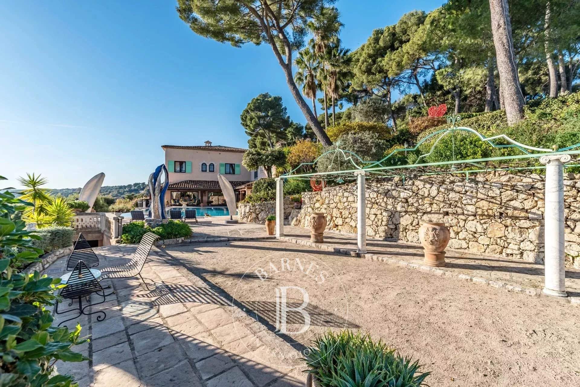 Saint-Paul-de-Vence  - Property 7 Bedrooms - picture 16