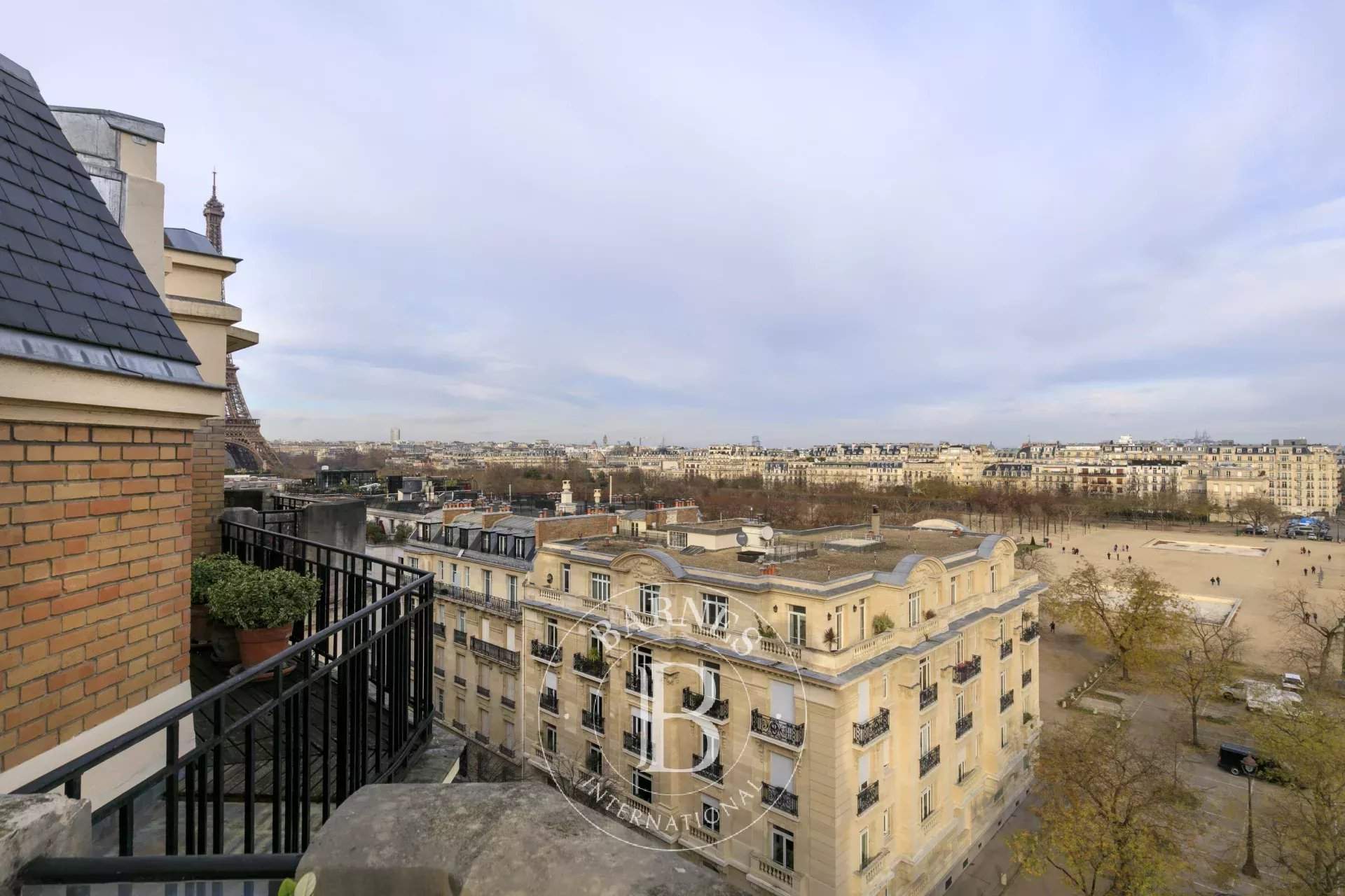 Paris  - Appartement 5 Pi&egrave;ces, 1 Chambre - picture 17