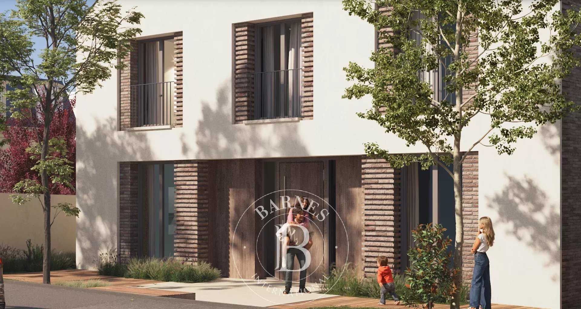 Versailles  - Terrain constructible 