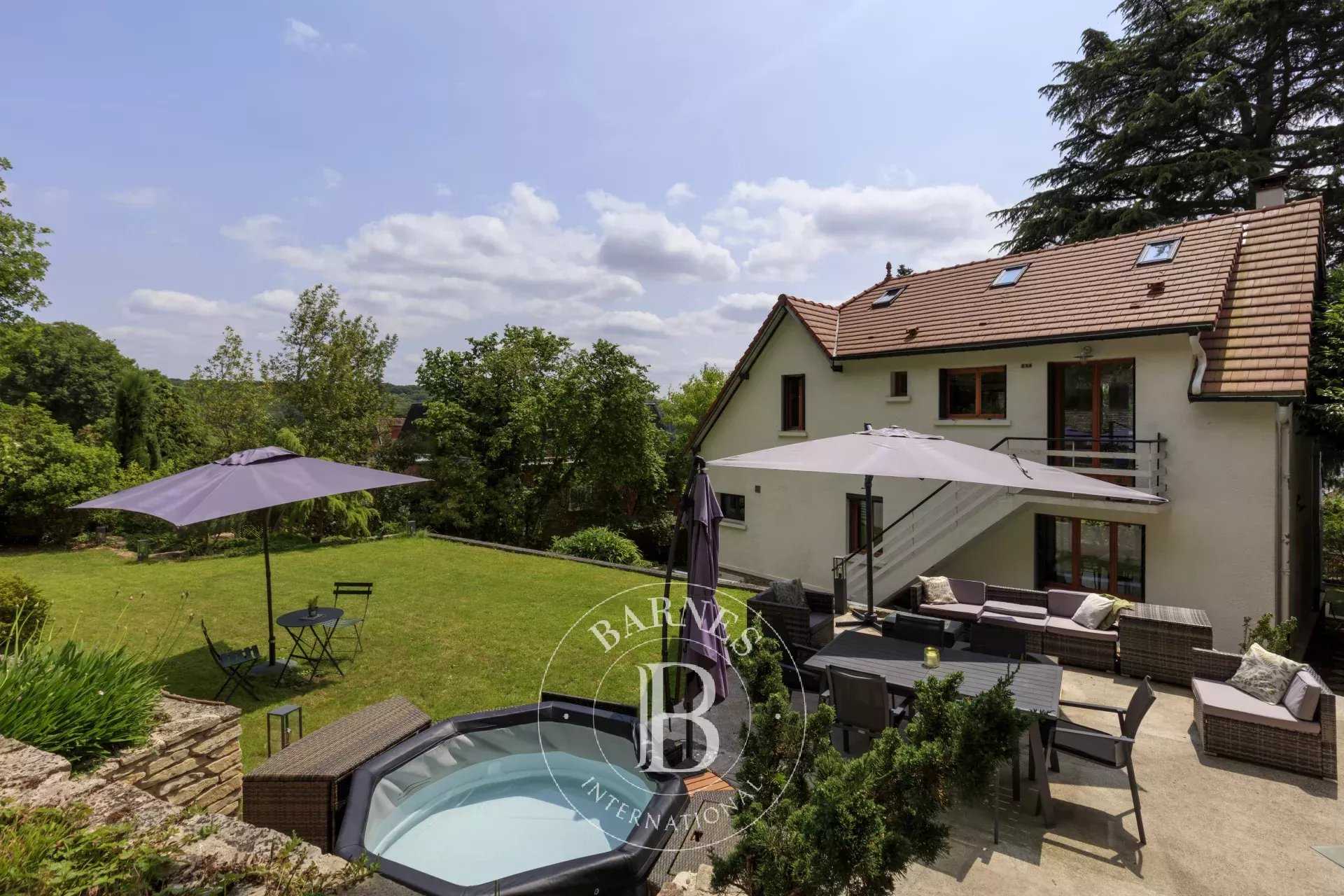 Bièvres  - Maison 8 Pièces 4 Chambres