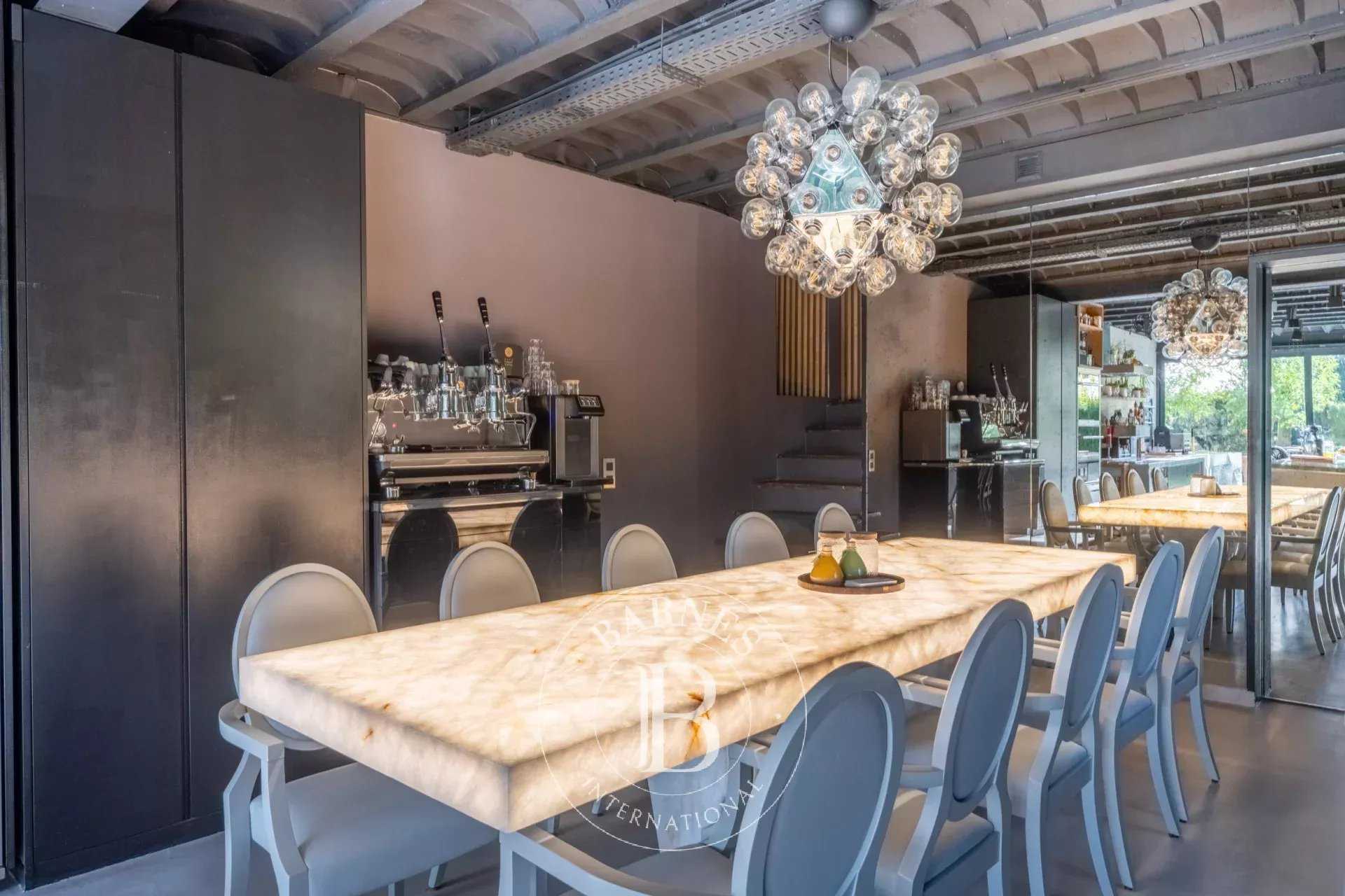 Le Chesnay-Rocquencourt  - Maison 8 Pièces 5 Chambres