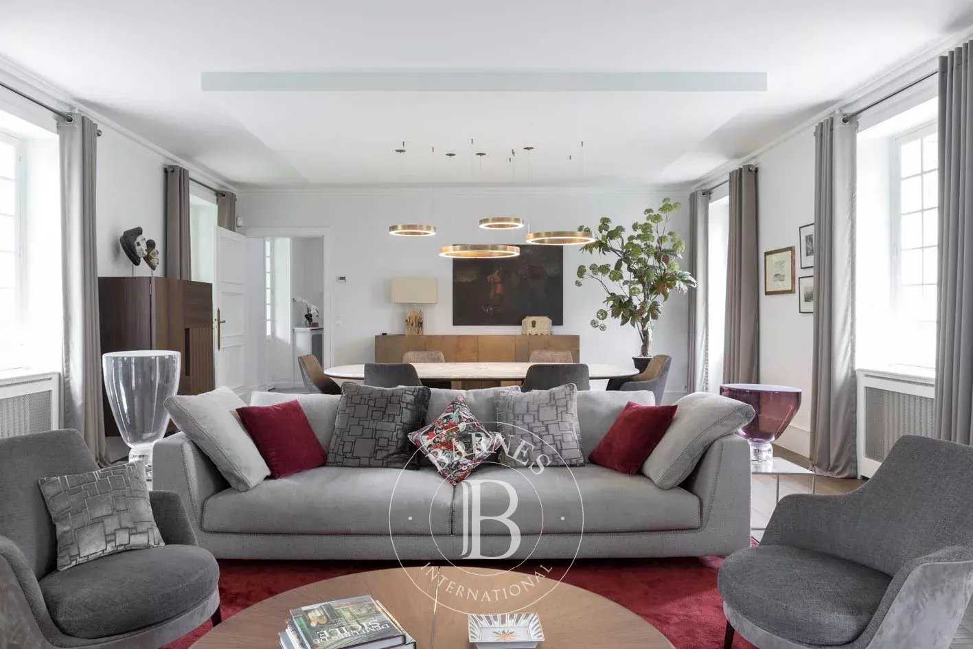 Le Chesnay  - House 7 Bedrooms