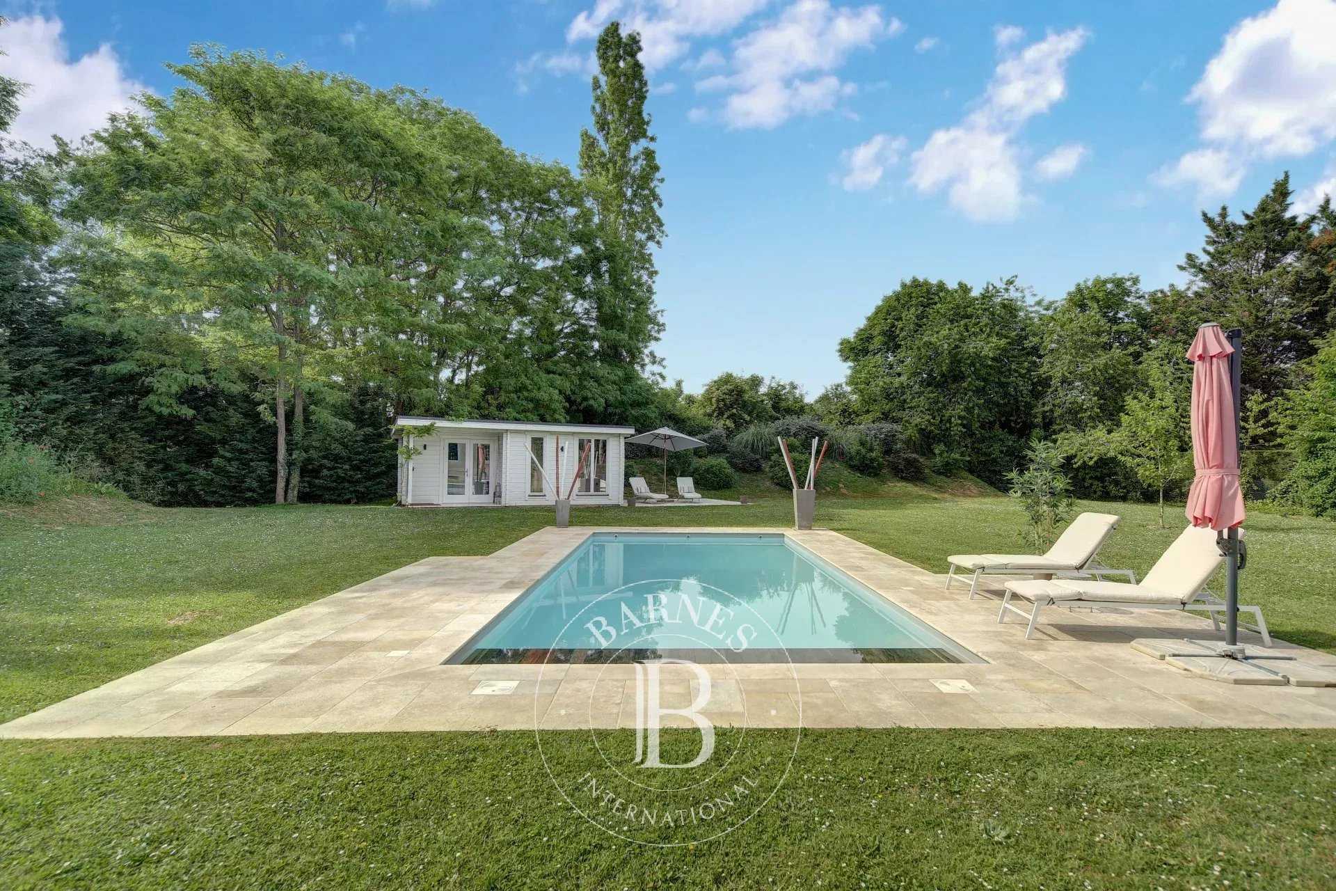 Saint-Nom-la-Bretèche  - House 4 Bedrooms
