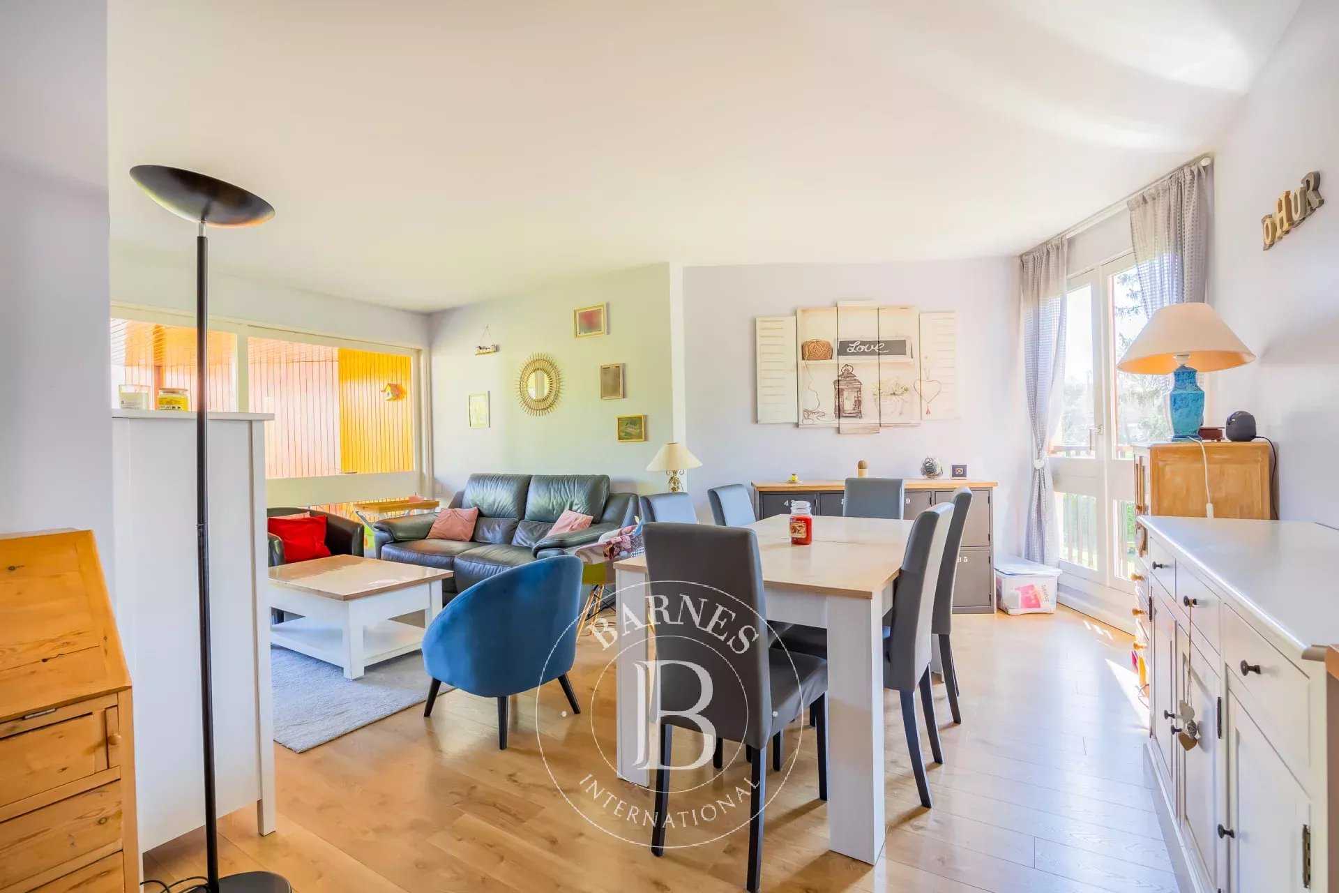 Le Chesnay  - Appartement 4 Pièces 3 Chambres
