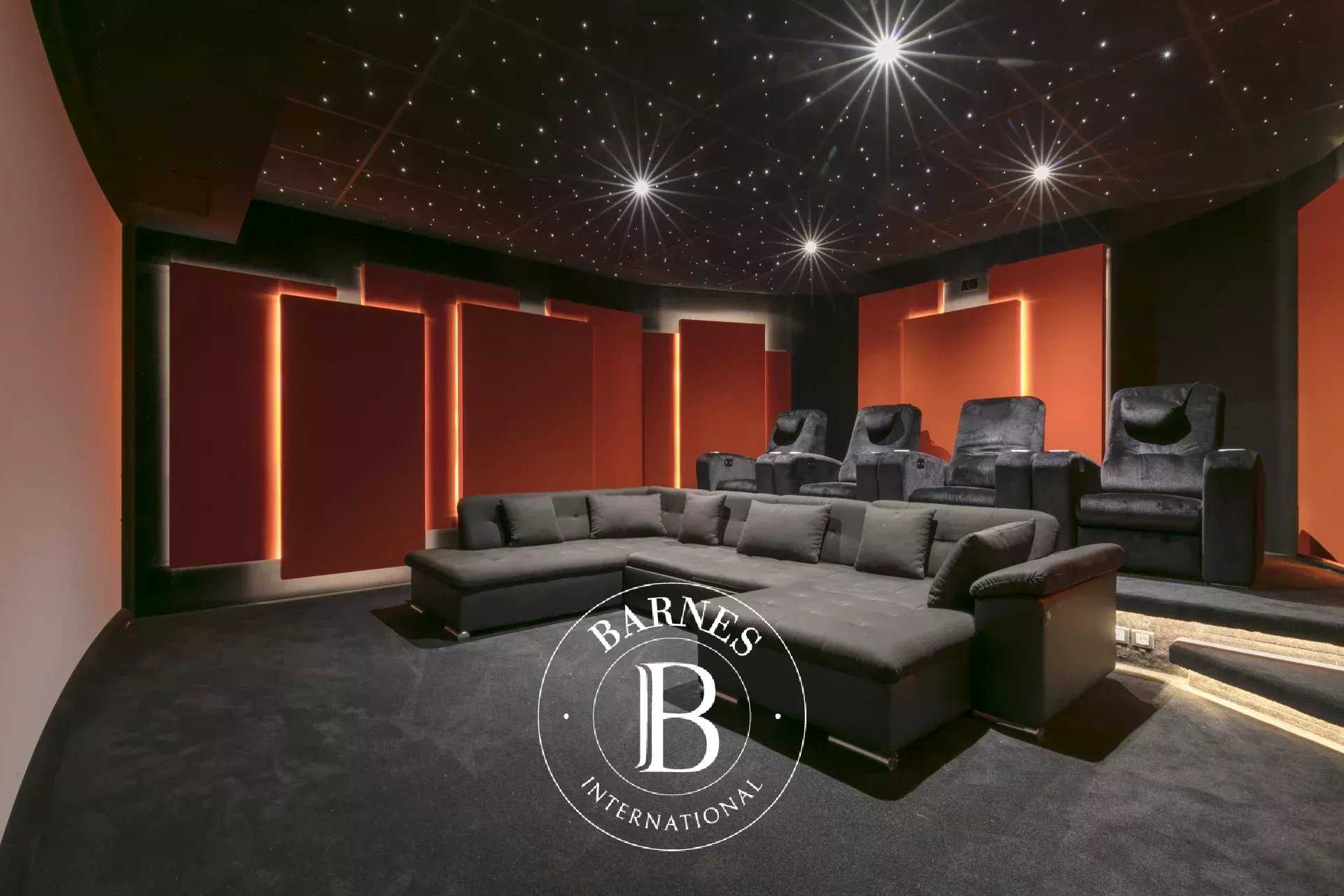 La Celle-Saint-Cloud  - Maison 12 Pièces 5 Chambres