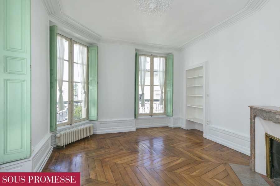 Versailles  - Apartment 3 Bedrooms