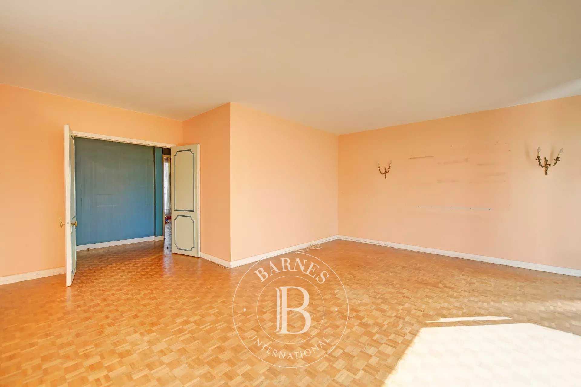 Versailles  - Appartement 5 Pièces 4 Chambres