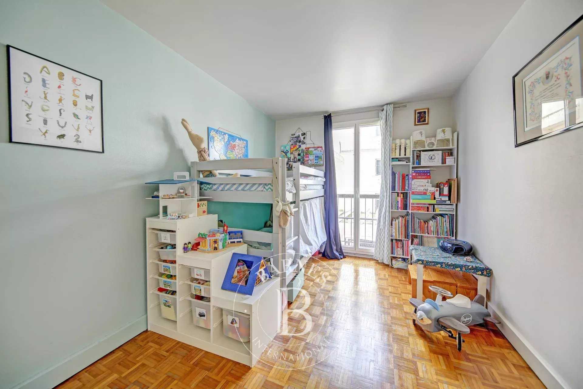 Versailles  - Appartement 4 Pièces 3 Chambres