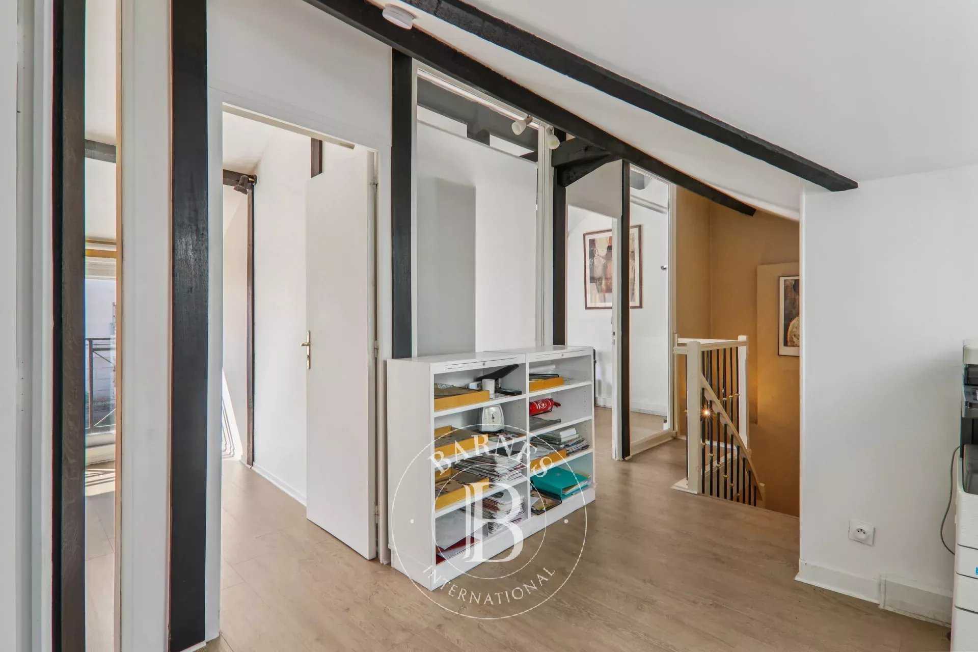 Versailles  - Casa 3 Cuartos