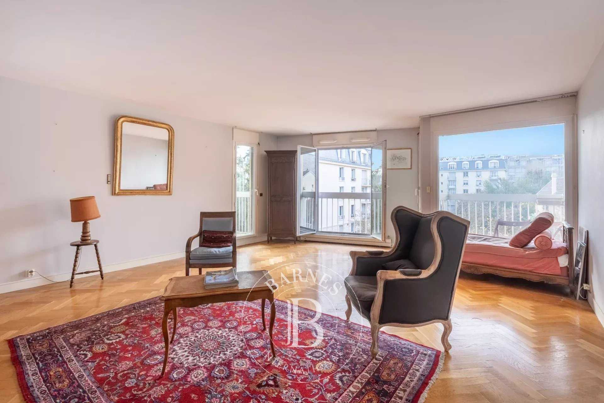 Versailles  - Appartement 3 Pièces 2 Chambres
