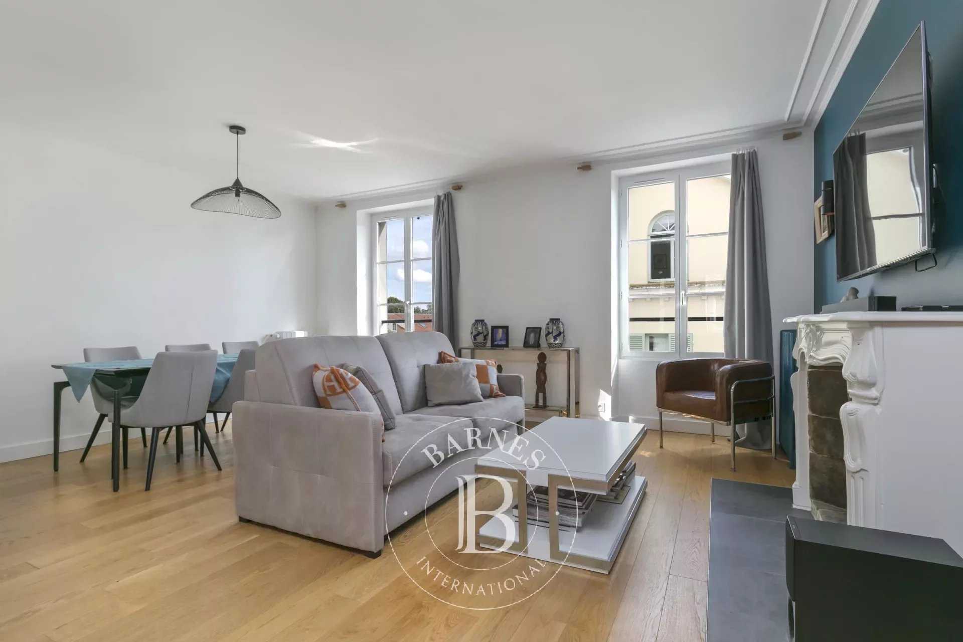 Saint-Germain-en-Laye  - Appartement 3 Pièces, 1 Chambre