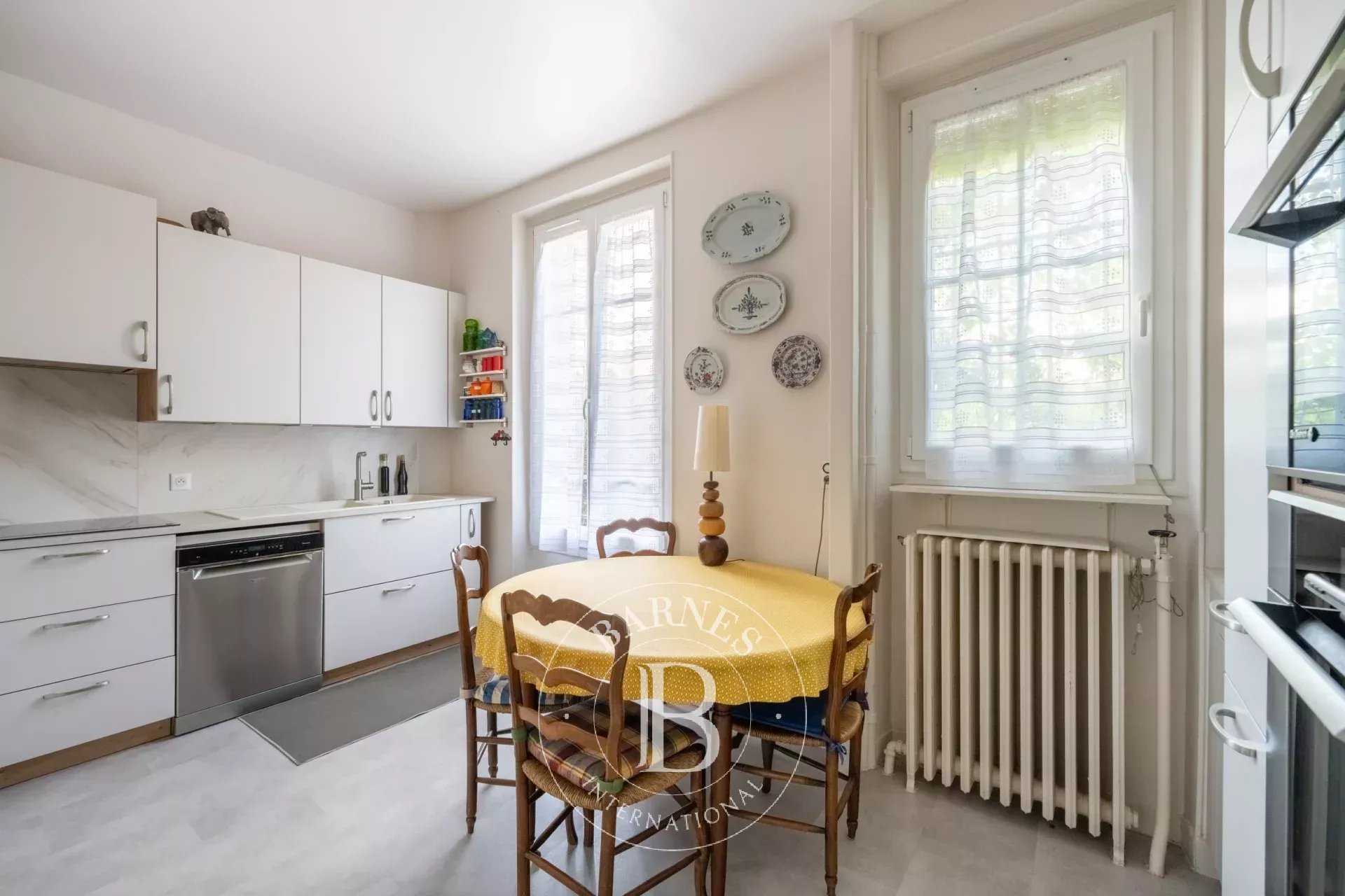 Le Chesnay  - Casa 12 Cuartos 8 Habitaciones