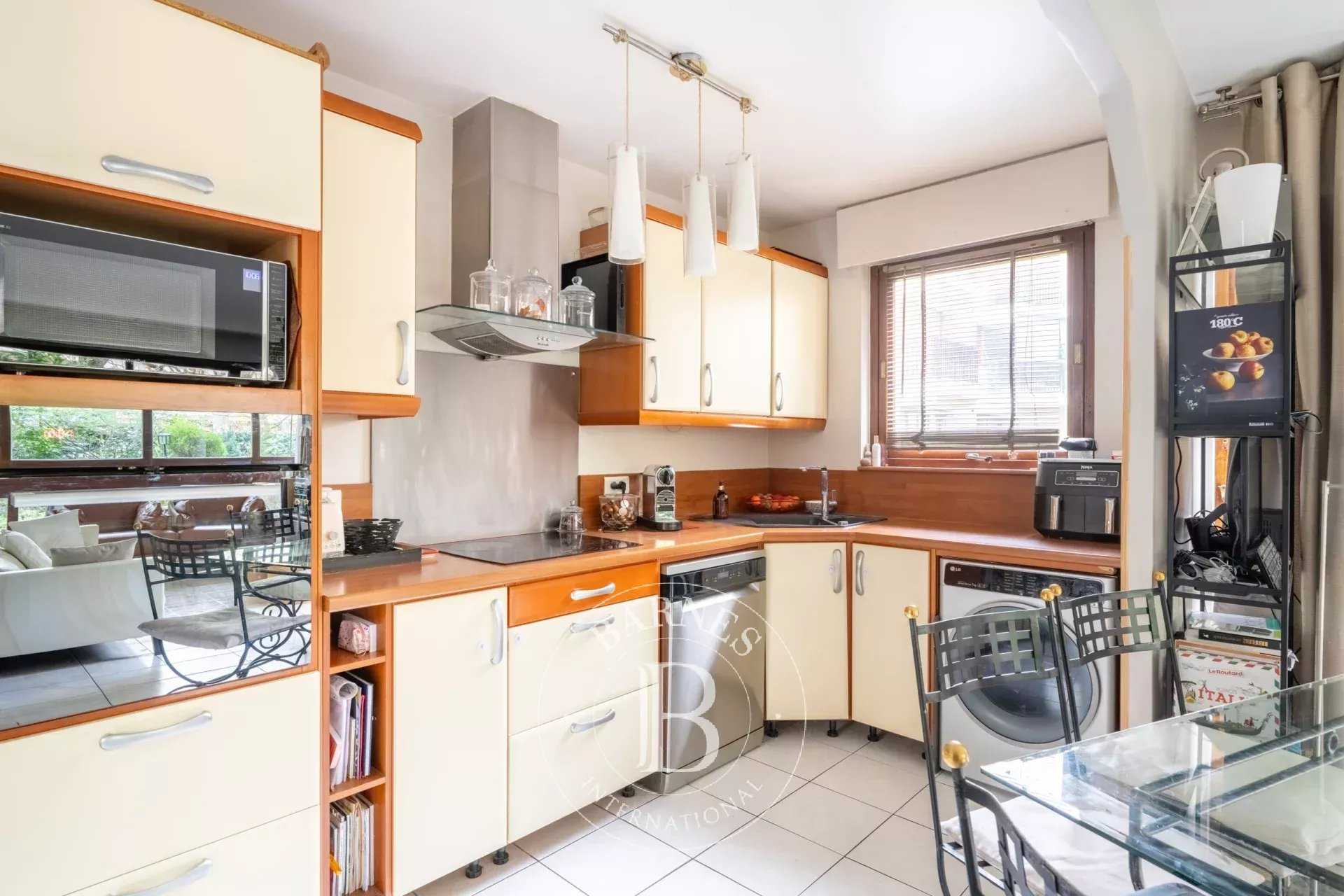 Le Chesnay-Rocquencourt  - Piso 2 Cuartos, 1 Habitacion