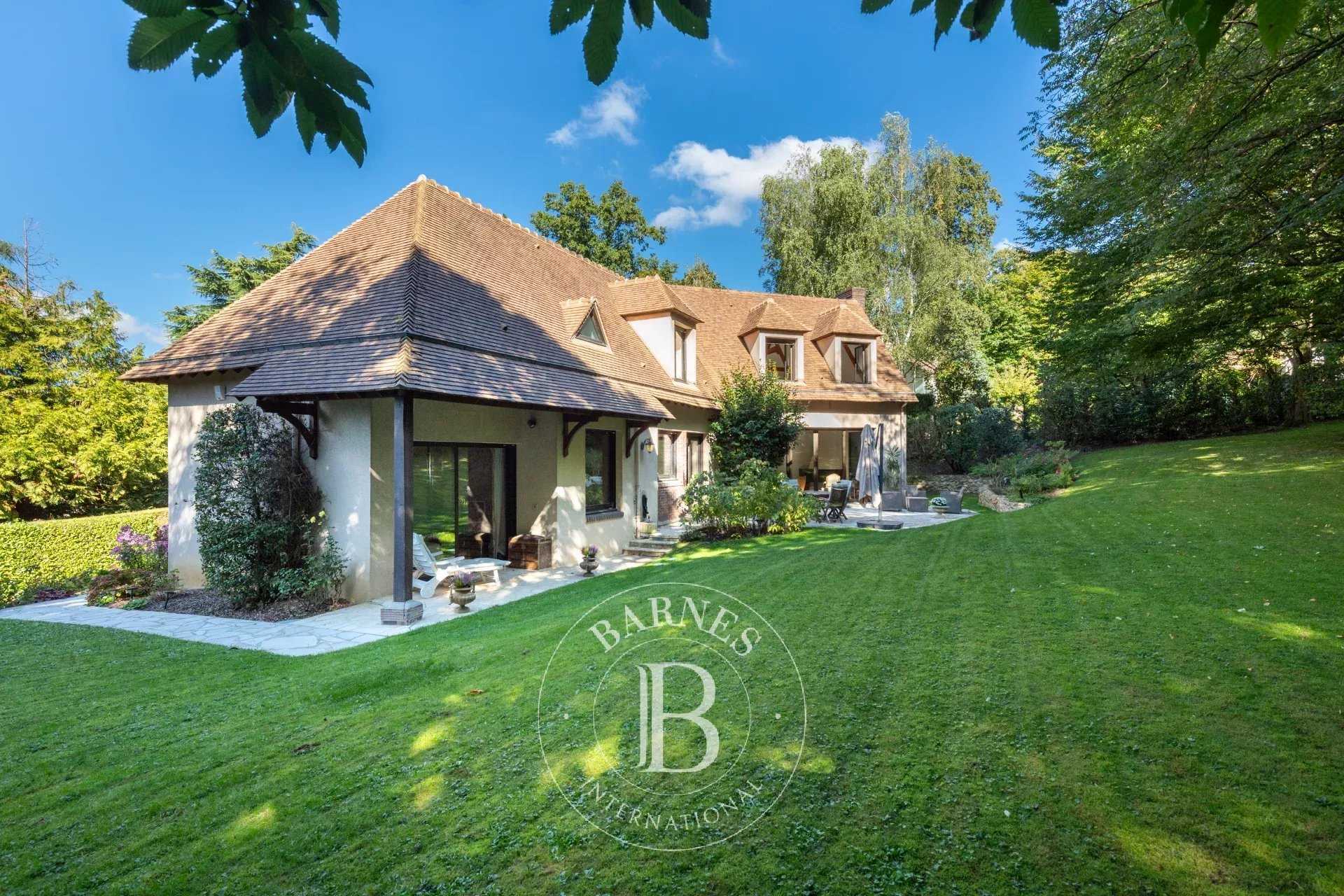 Louveciennes  - Maison 7 Pièces 4 Chambres