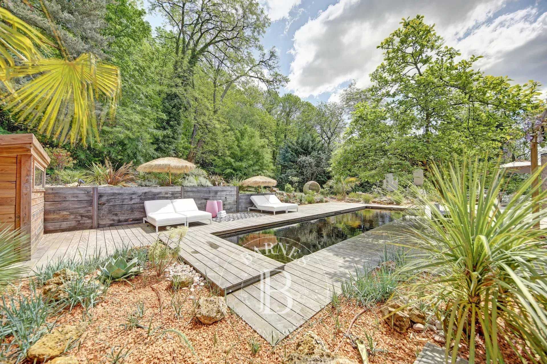 Jouy-en-Josas  - House 6 Bedrooms