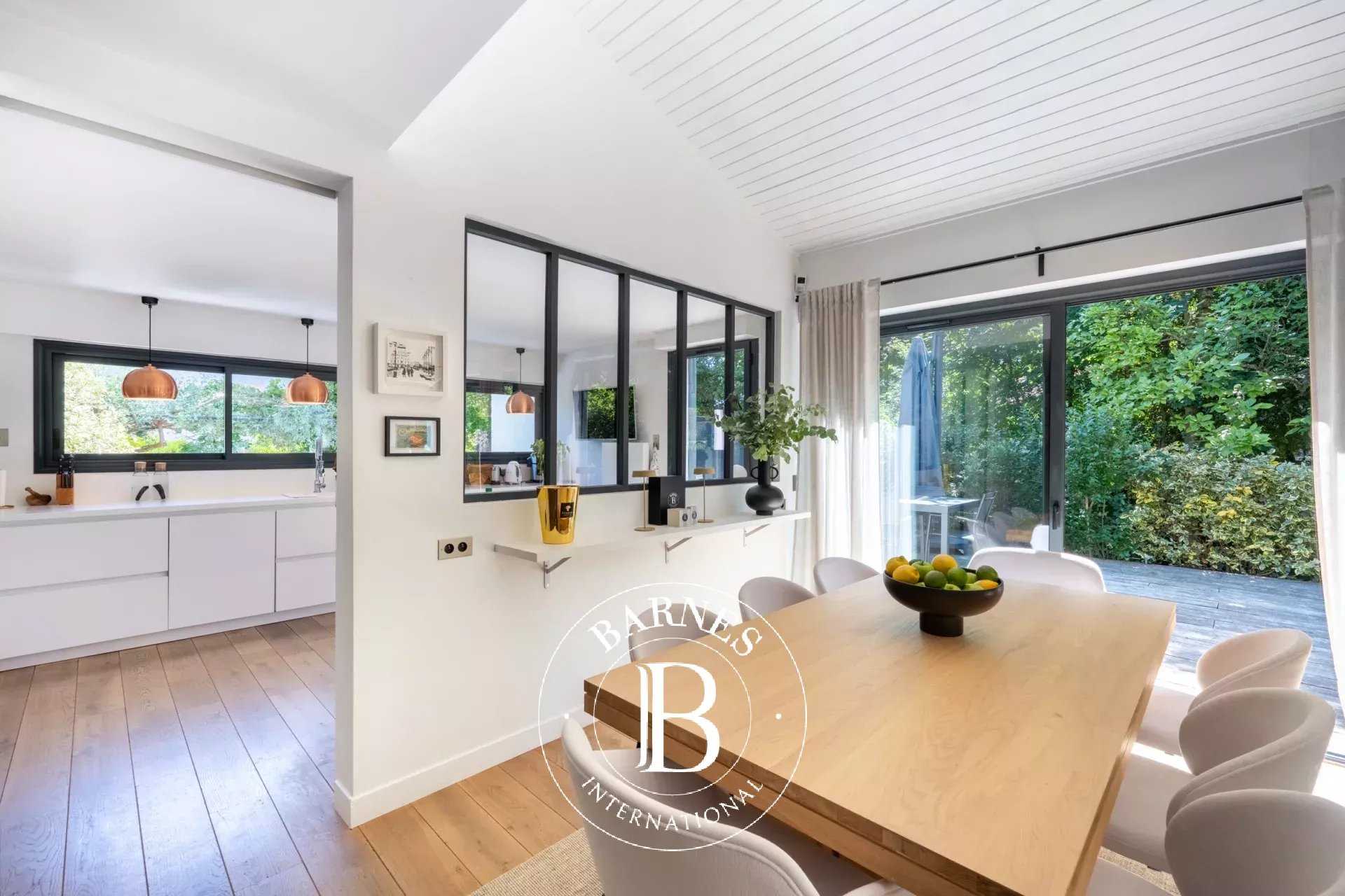 La Celle-Saint-Cloud  - House 5 Bedrooms