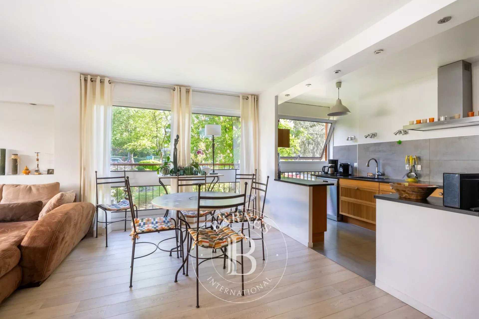 Le Chesnay-Rocquencourt  - Apartment 3 Bedrooms