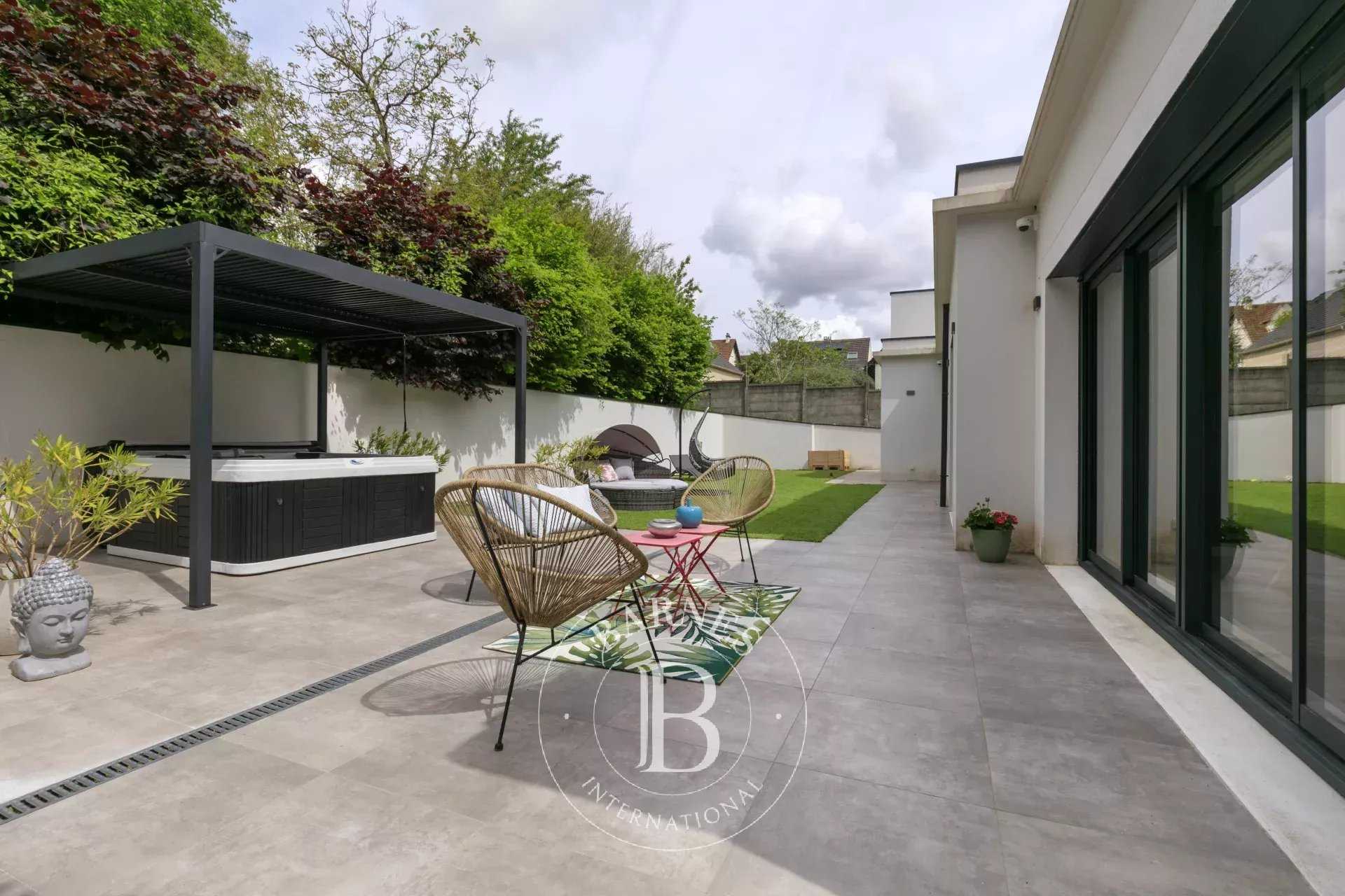 Villiers-sur-Orge  - House 4 Bedrooms