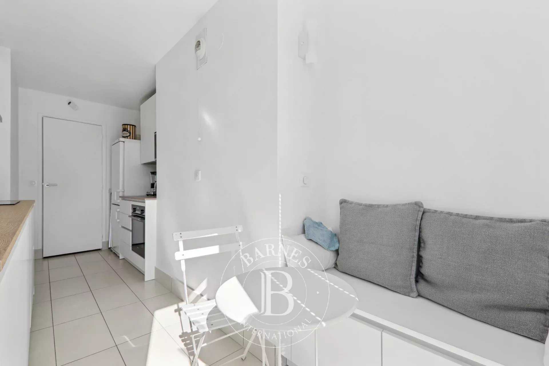Versailles  - Appartement 3 Pièces 2 Chambres