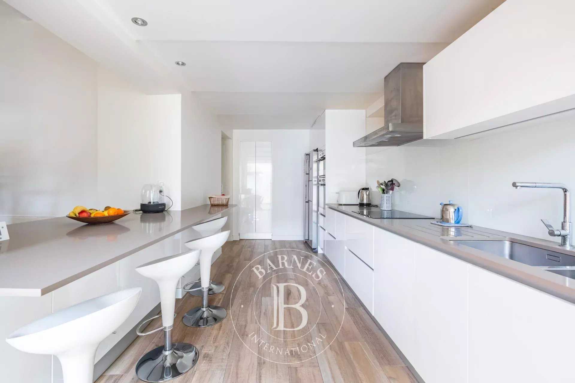 Marly-le-Roi  - House 5 Bedrooms