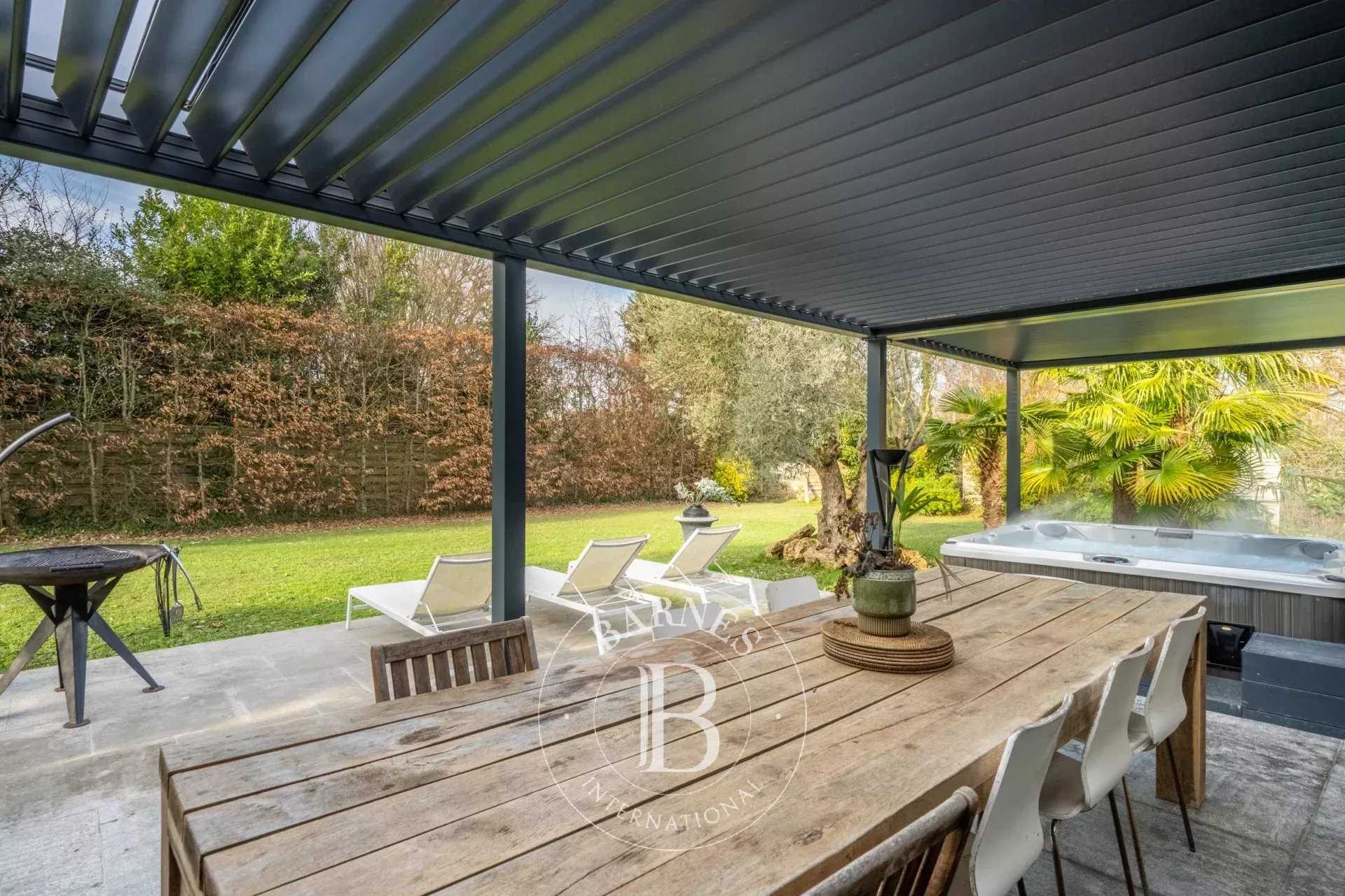 Montfort-l'Amaury  - Maison 6 Pi&egrave;ces 3 Chambres