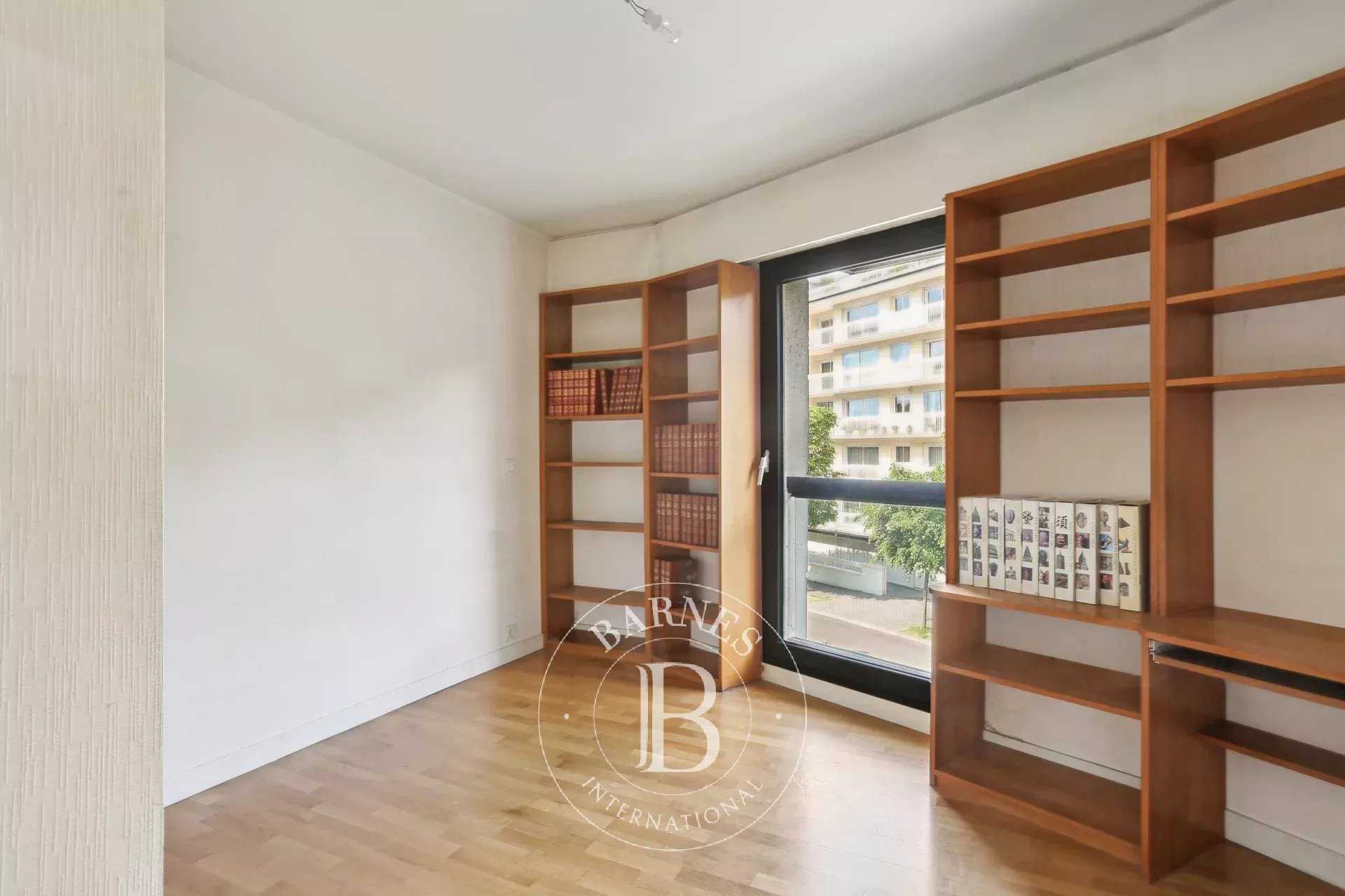Versailles  - Apartment 2 Bedrooms