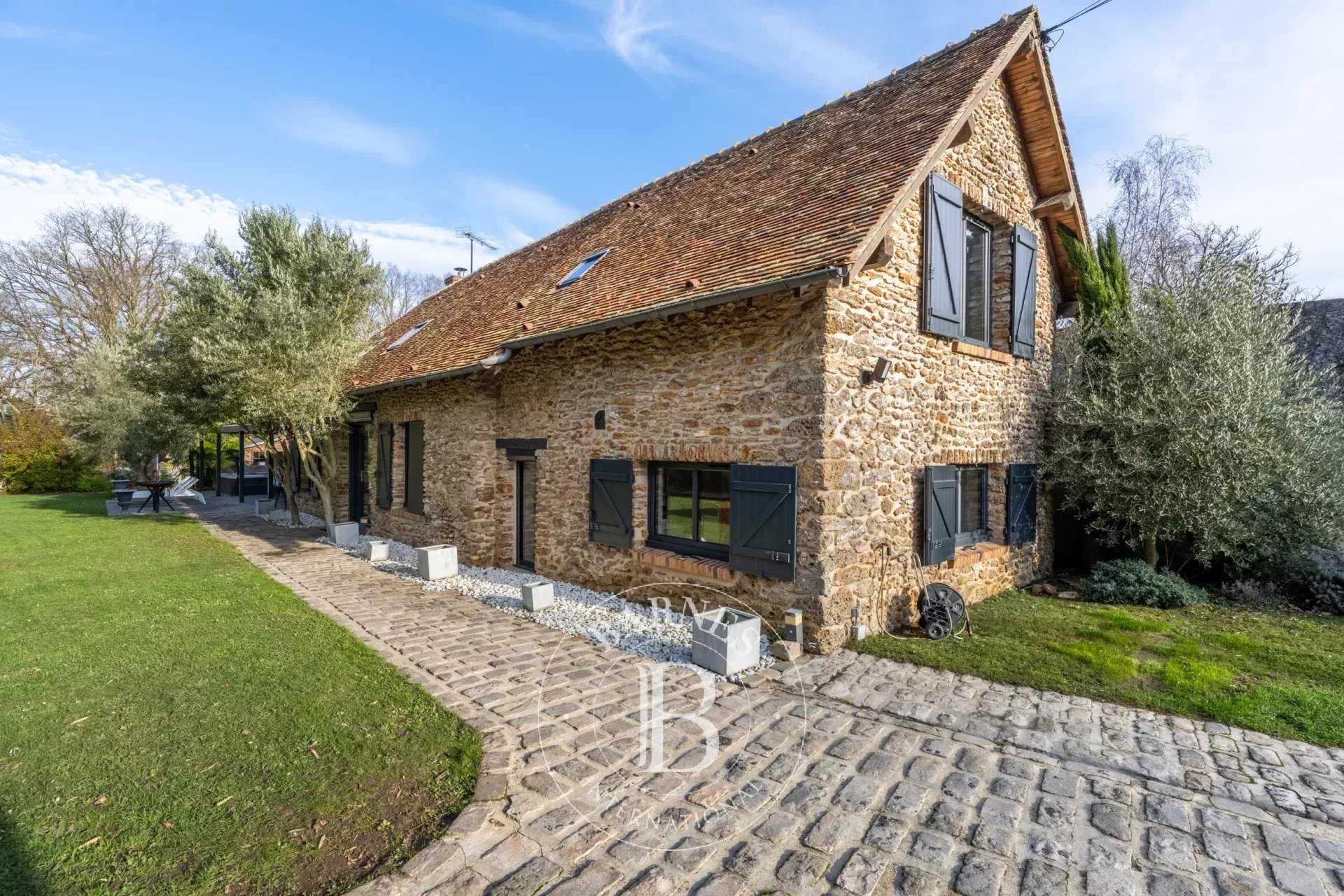 Montfort-l'Amaury  - Maison 6 Pi&egrave;ces 3 Chambres