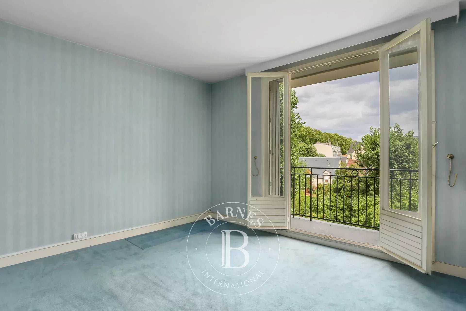 Versailles  - Piso 4 Cuartos 2 Habitaciones