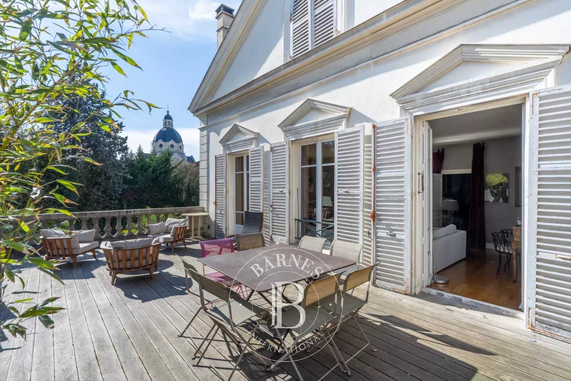 Versailles  - House 6 Bedrooms