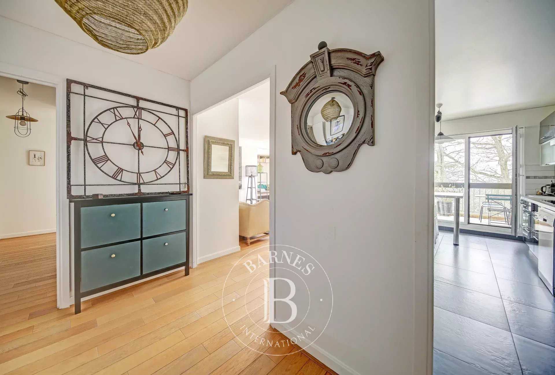 Versailles  - Appartement 5 Pièces 4 Chambres