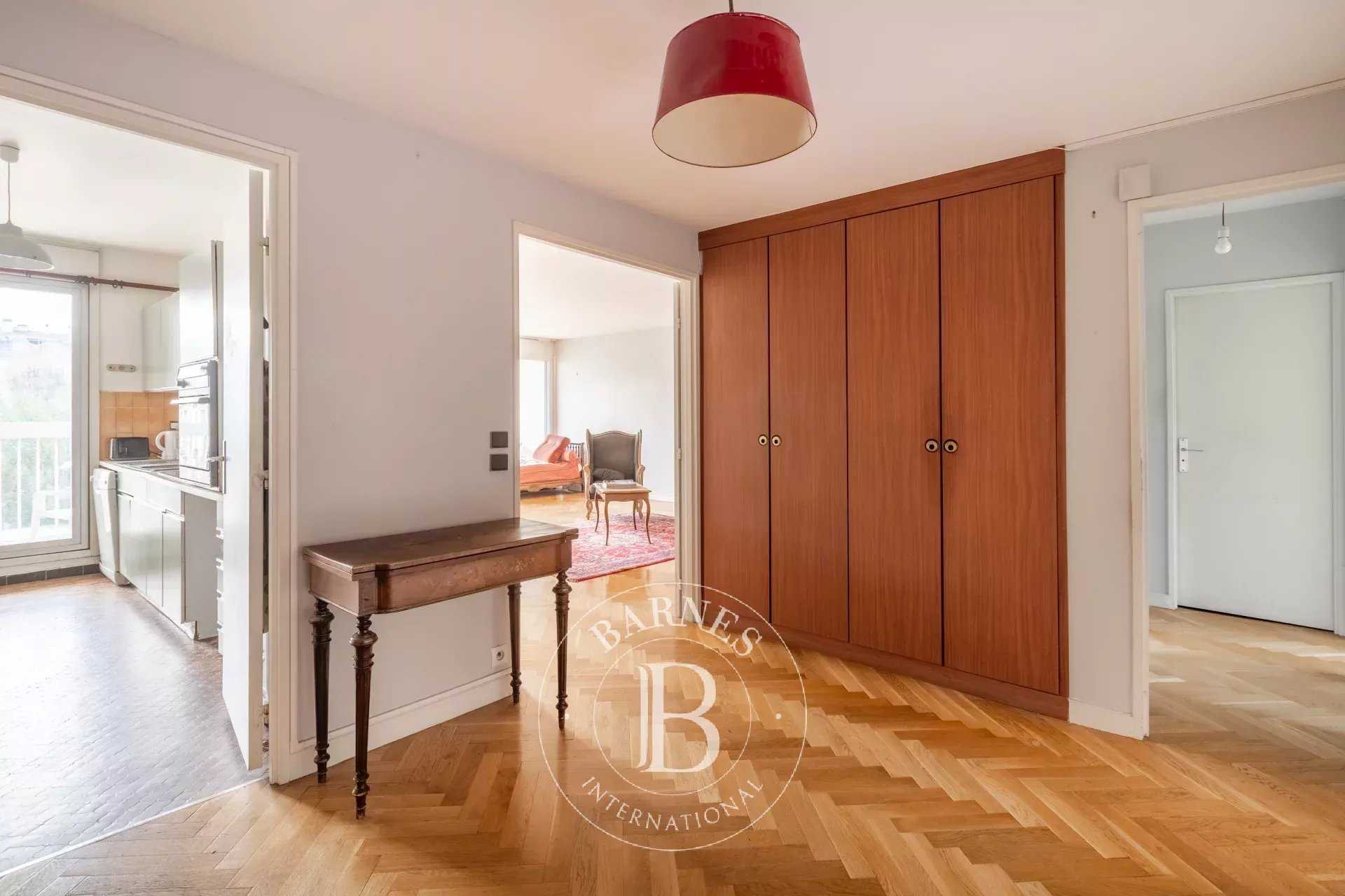 Versailles  - Appartement 3 Pièces 2 Chambres