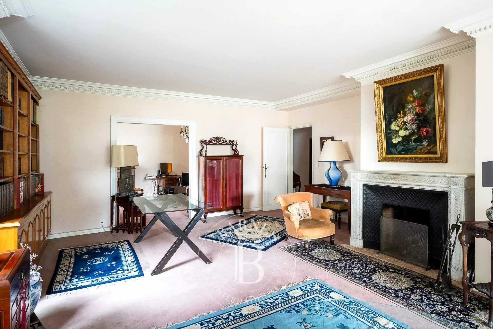 Le Chesnay  - Apartment 2 Bedrooms