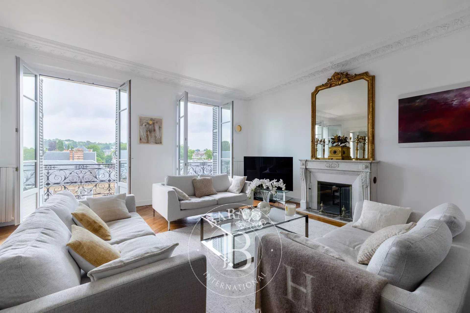 Le Chesnay  - Appartement 7 Pièces 4 Chambres