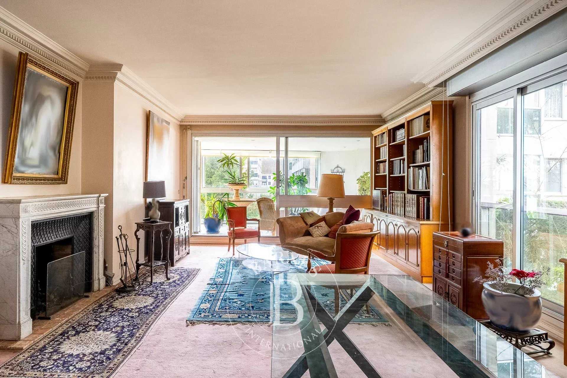 Le Chesnay  - Apartment 2 Bedrooms