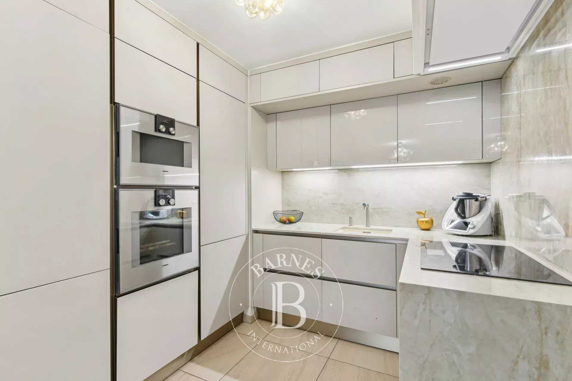 Versailles  - Appartement 4 Pièces 3 Chambres