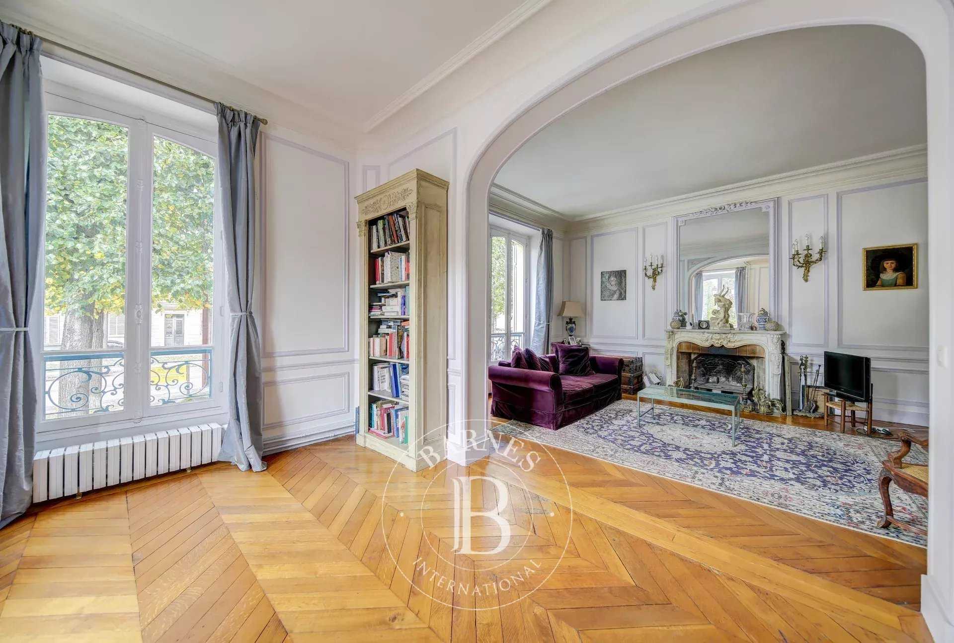 Versailles  - House 8 Bedrooms