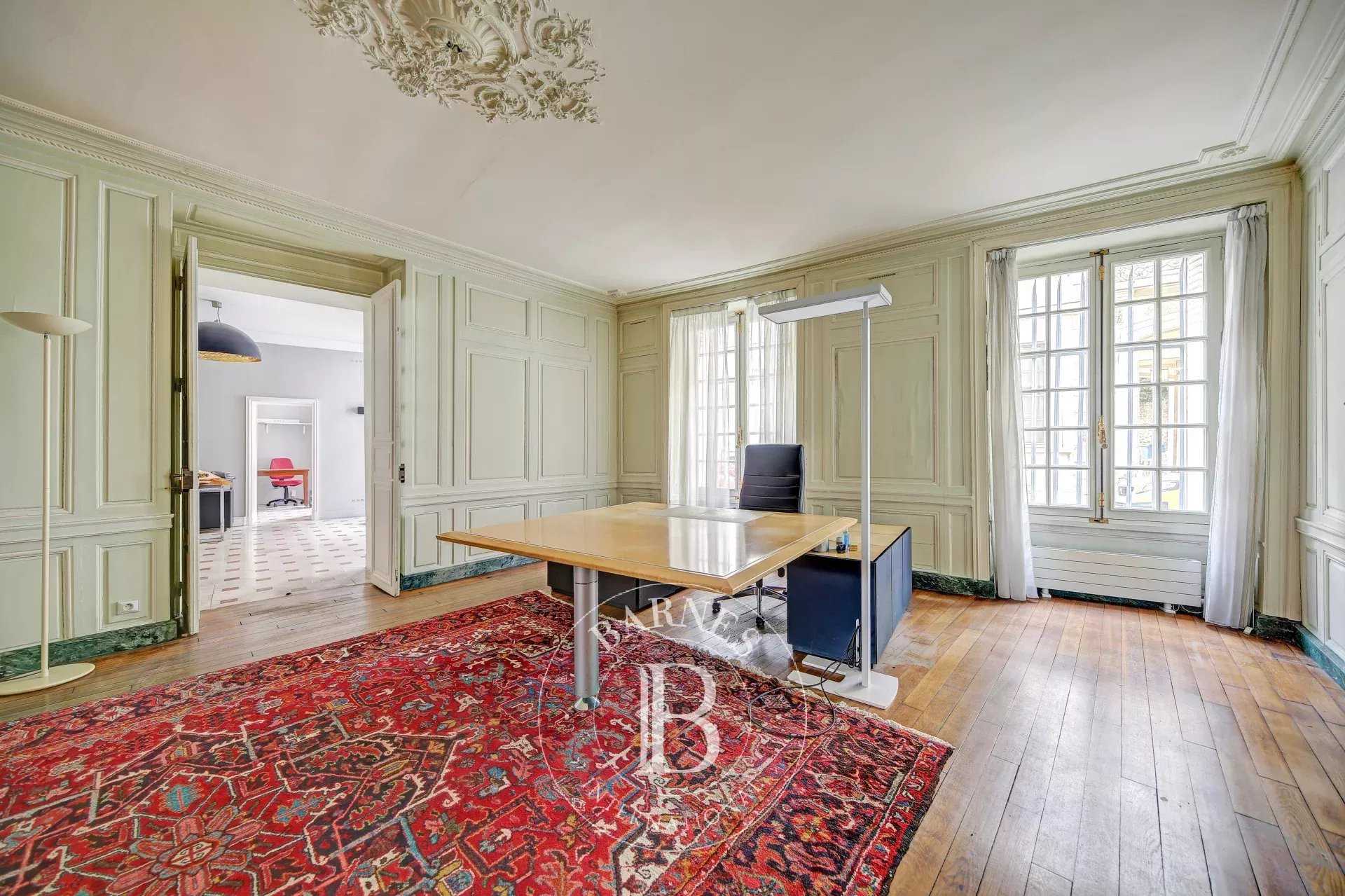 Versailles  - House 8 Bedrooms