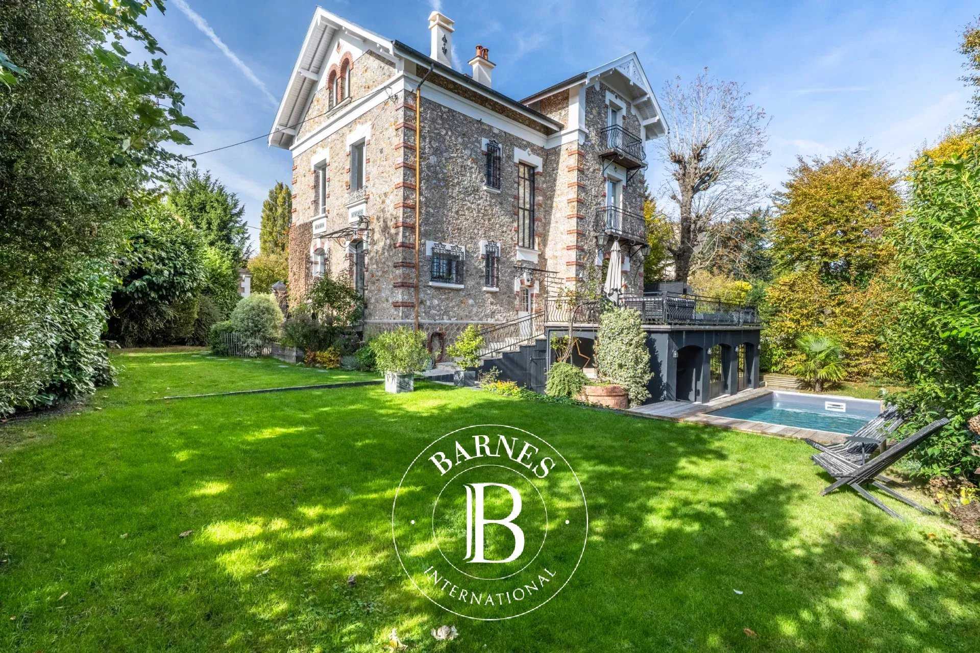 La Celle-Saint-Cloud  - House 6 Bedrooms